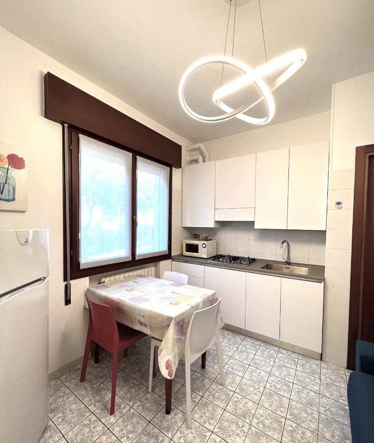 Zzznon Attivo Ex Dl5 E Dl6 Lido di Jesolo Exterior photo